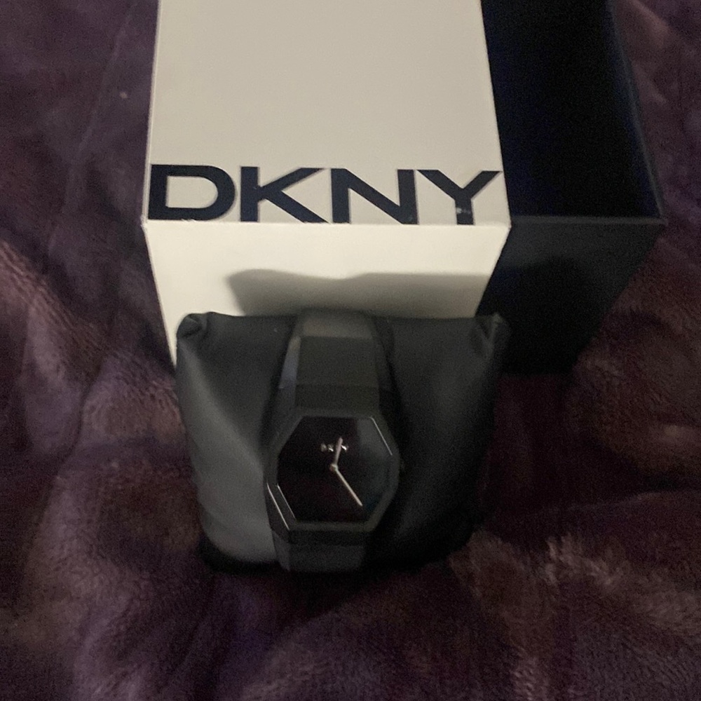 Dkny Watch - image 1